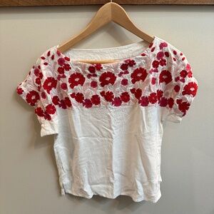 Solitaire linen shirt with red, and pink embroidery on front and back. Small.